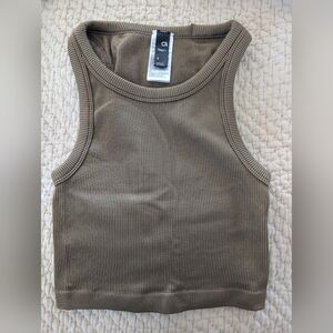 GAP Fit Ribbed Olive Athletic Cropped Tank Top